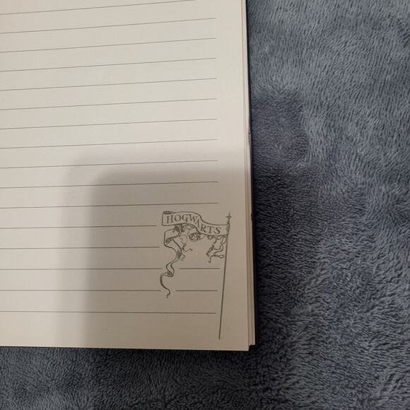 Harry Potter Hogwarts Crest Notebook & Feather Pen Set Journal Diary Book Wizard - Picture 15 of 16